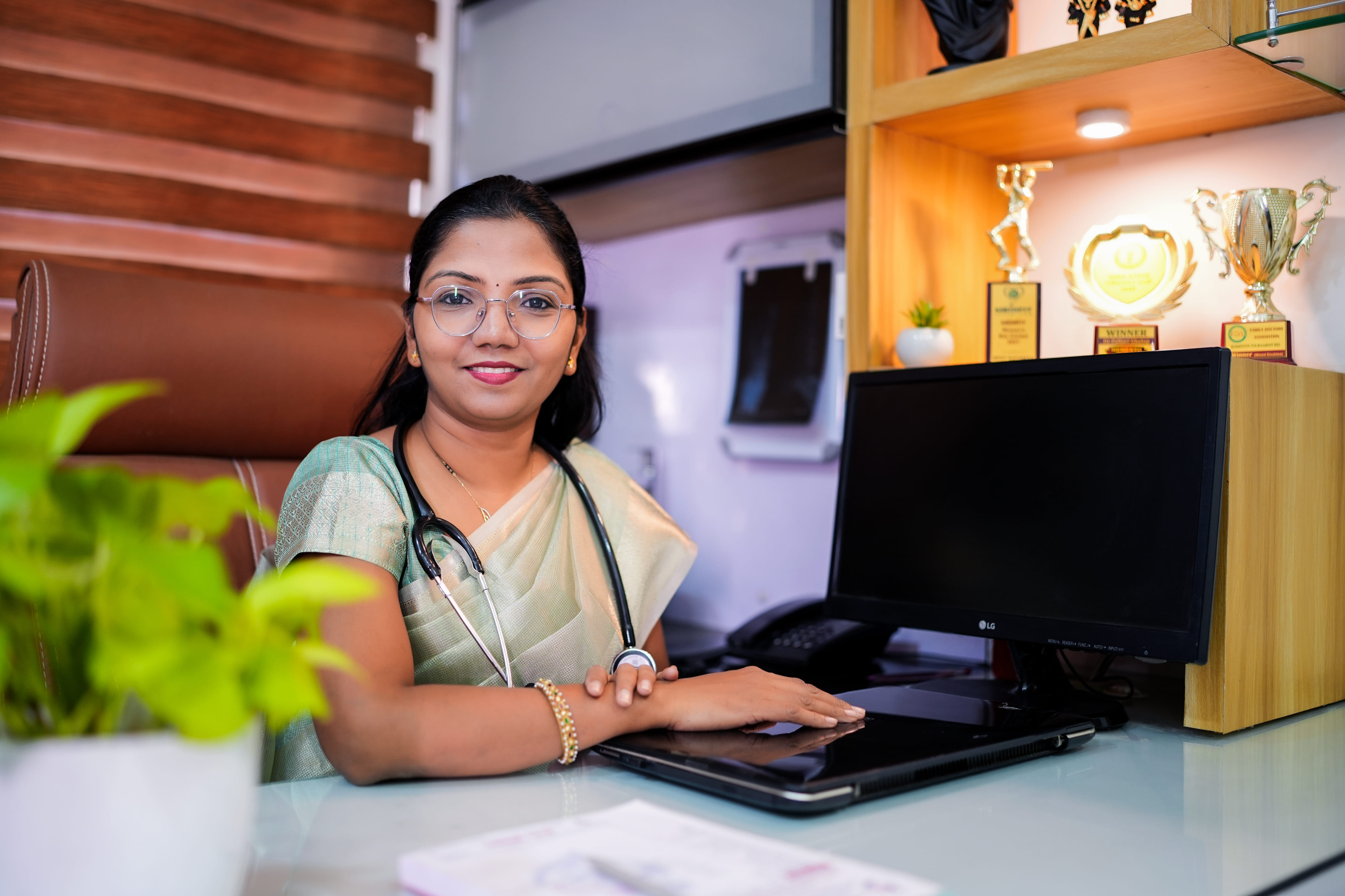 Gholap Multispeciality Hospital